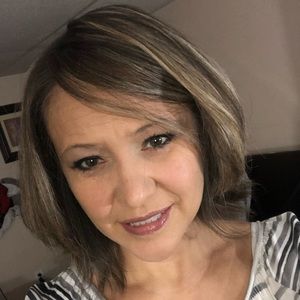 Meet your Posher, Sally